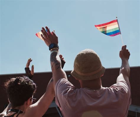 siti incontri gay|Chatta e fissa appuntamenti con uomini gay, bisessuali,